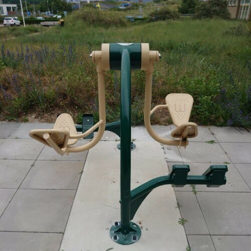 Outdoor fitness toestel Leg-press 19 Deze fraai fitness toestellen zijn in diverse ral kleuren leverbaar.